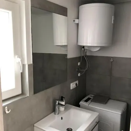 Apartmaji Eva Pia Διαμέρισμα *