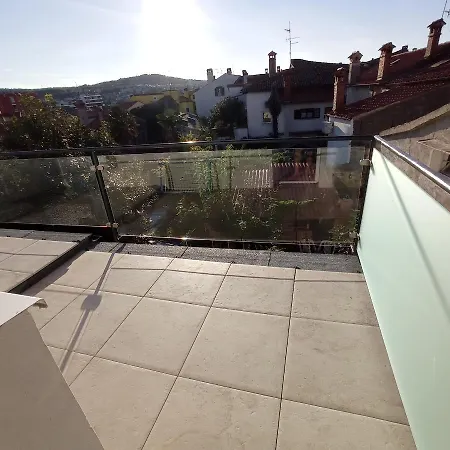 Apartmaji Eva Pia * Κόπερ